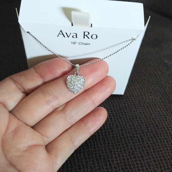Ava Ro🚣 Silver Pave Heart❤ Pendant Necklace - NIB - Picture 8 of 15